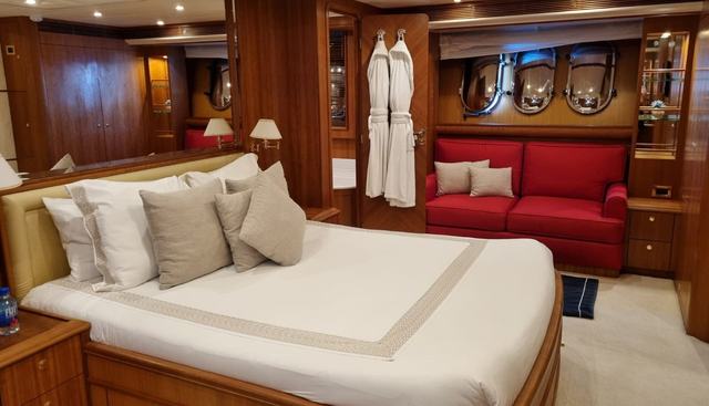 LADY AMANDA yacht for sale 13