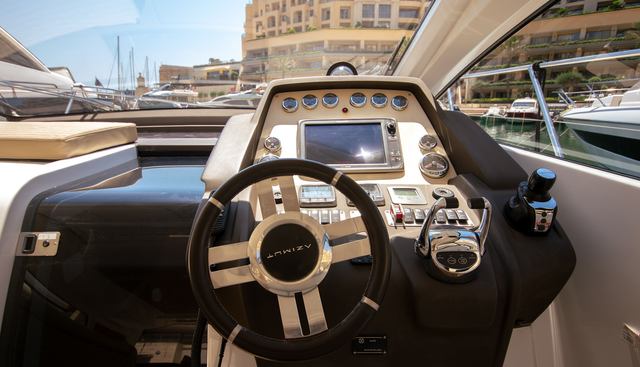 OCEAN FIVE V yacht for sale 12