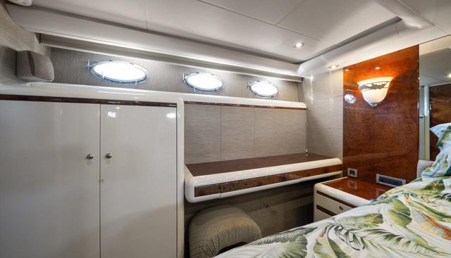 Octopi yacht for sale 54