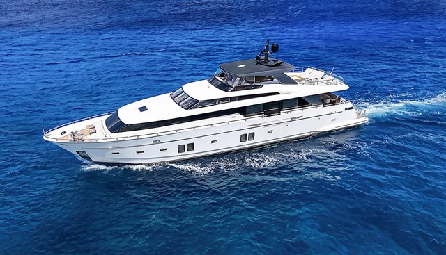 PERCAL yacht for sale 12