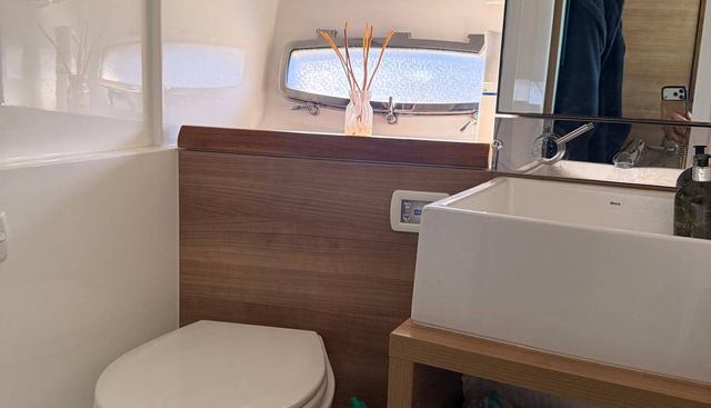 noname yacht for sale 34