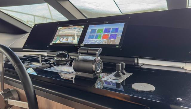 SL90A yacht for sale 32