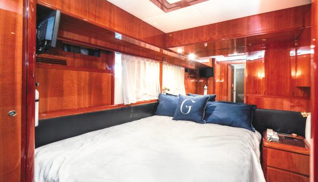 Eagle V yacht for sale 22
