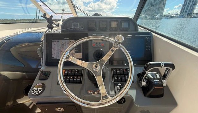 noname yacht for sale 24