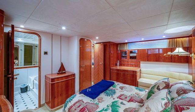 OCTOBER PRINCESS yacht for sale 45