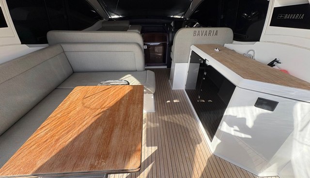 SR41 CANARY ISLANDS yacht for sale 14