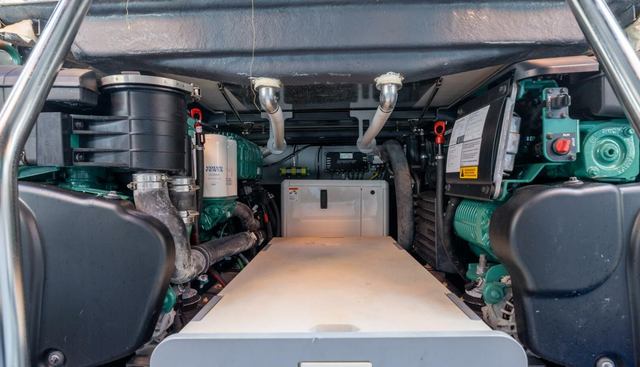 BELLA yacht for sale 38