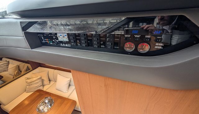 noname yacht for sale 10