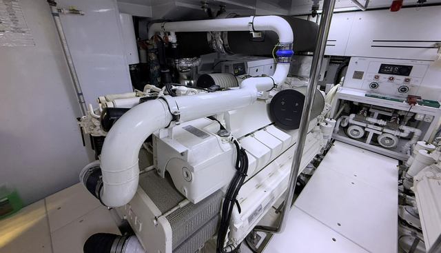 SILVIE VI yacht for sale 40
