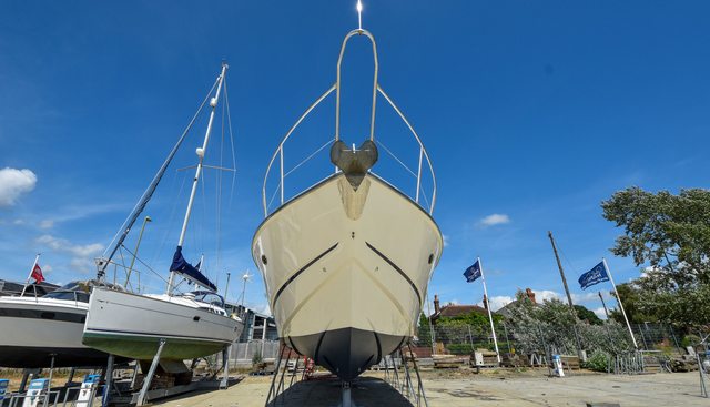 AMANA yacht for sale 5