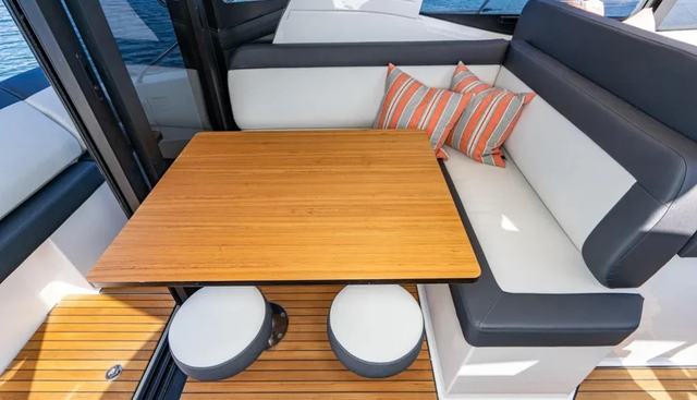 SR41 yacht for sale 20