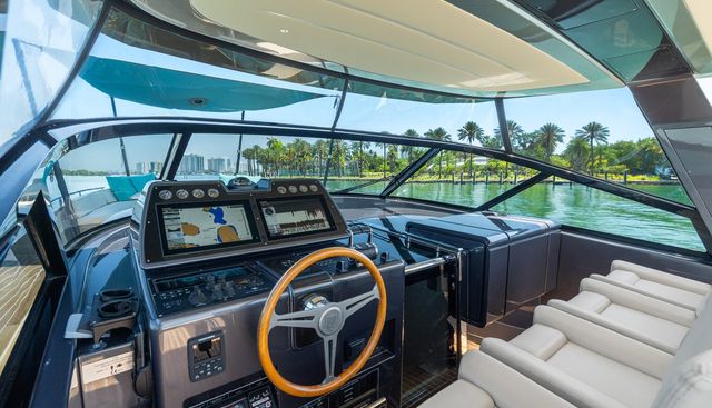 YANINA yacht for sale 18