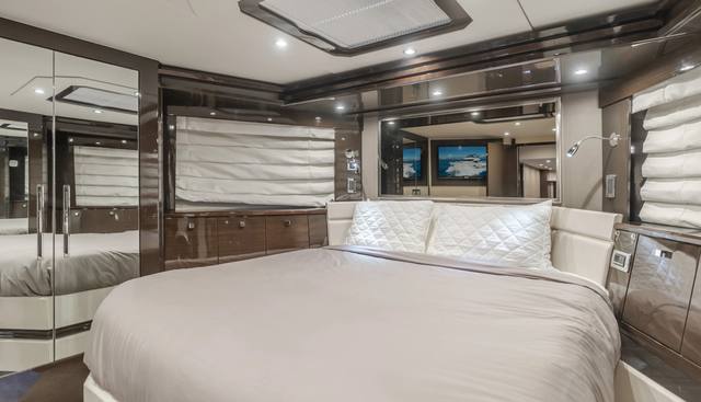 FINE SEAS-ONINGS yacht for sale 35