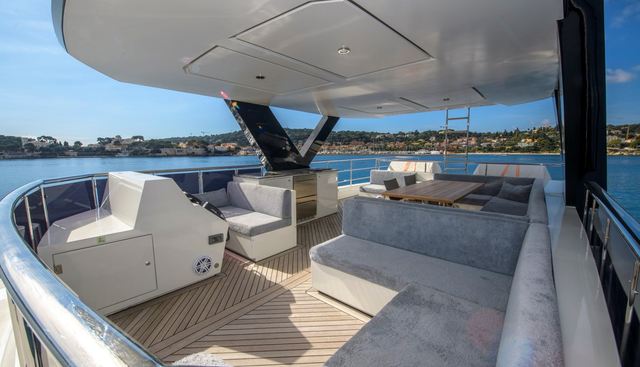 EBYSHINE yacht for sale 23