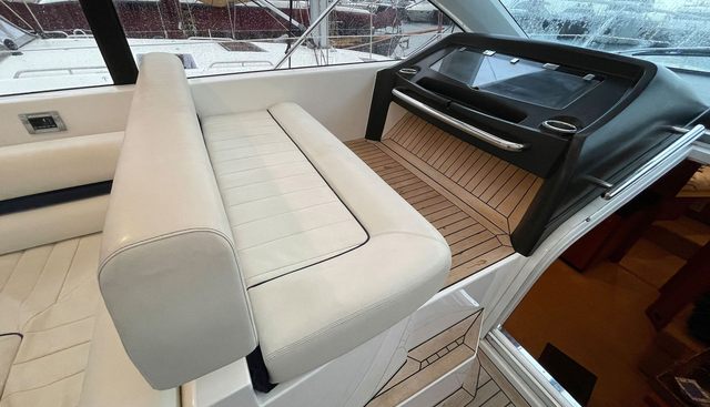 HASTA LA VISTA yacht for sale 19