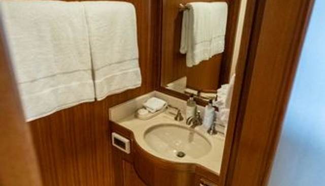 RAT PACK yacht for sale 34