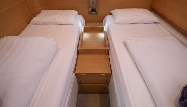 noname yacht for sale 35