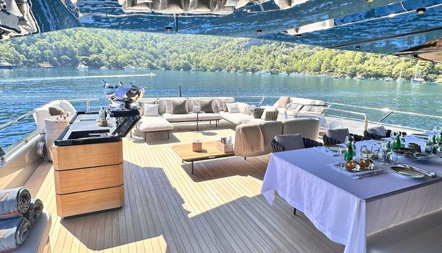 Carat yacht for sale 3