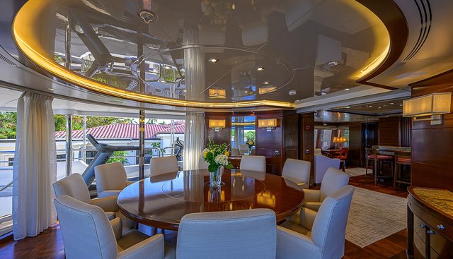 SEASCAPE V yacht for sale 72