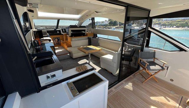 noname yacht for sale 4