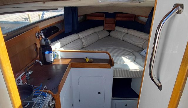 Bothy yacht for sale 19