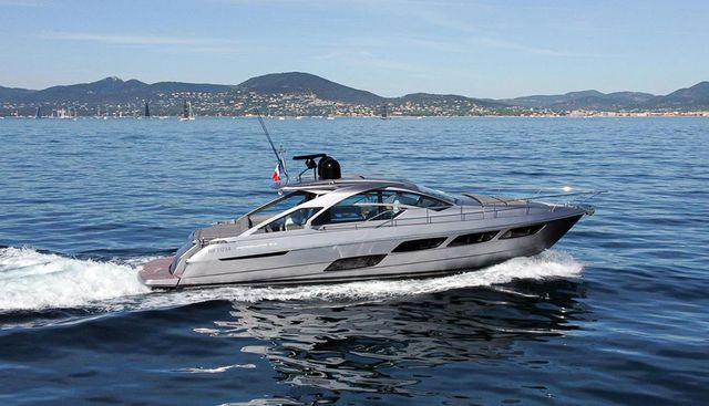 VENOM yacht for sale 4