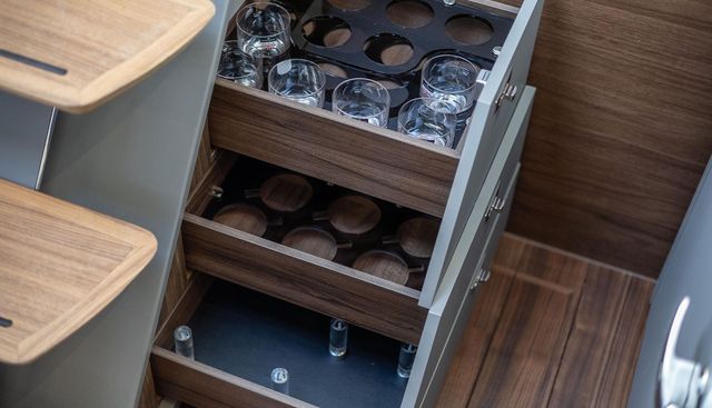 Pristine Princess yacht for sale 44