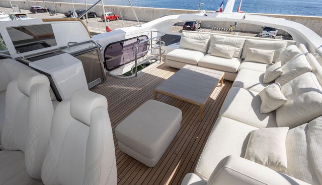 N2H2 yacht for sale 22