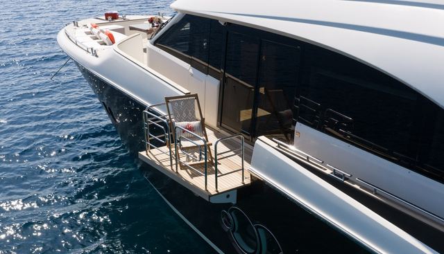 Bella Luna yacht for sale 18