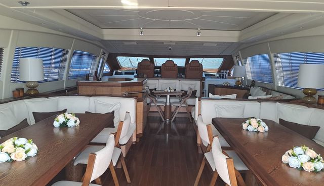 KING II yacht for sale 9