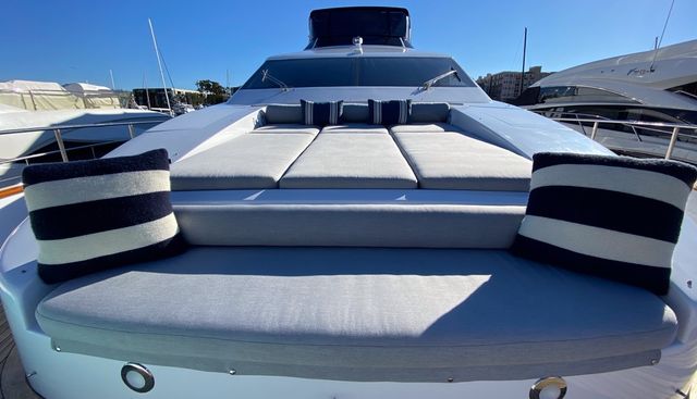 85 AZIMUT yacht for sale 2