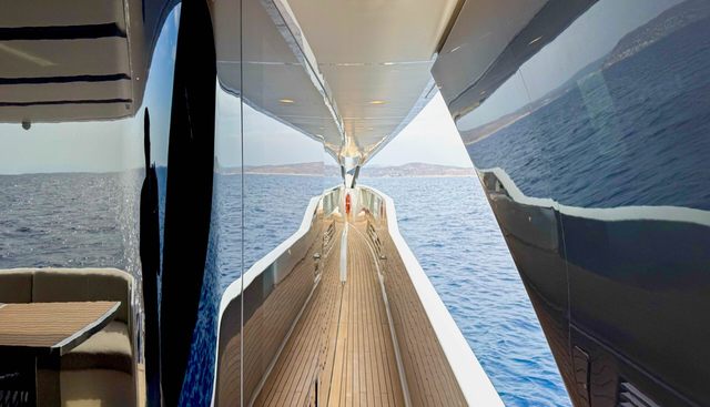 SL90A yacht for sale 63