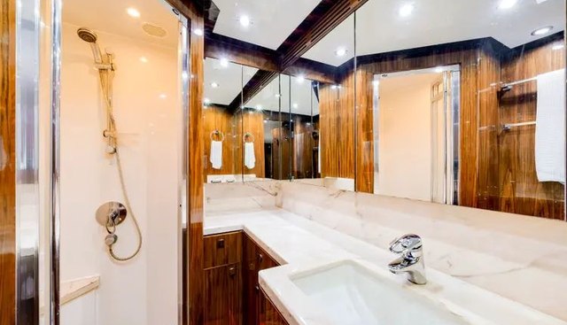 MESMERIZE yacht for sale 75