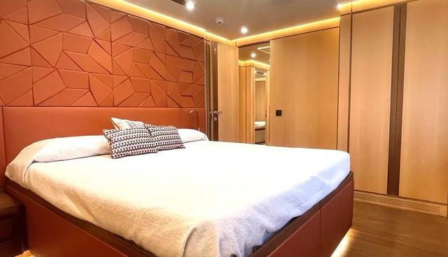 LADY BETTY yacht for sale 15