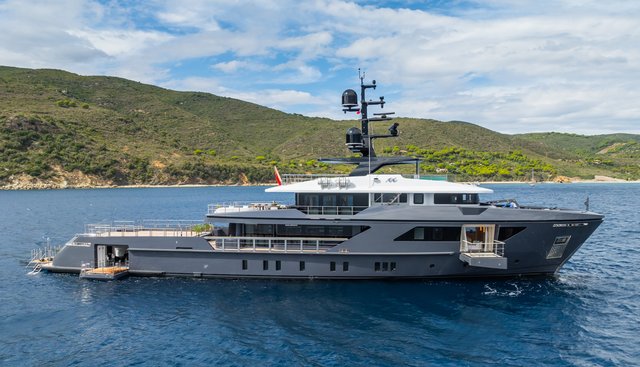 M yacht for sale 9