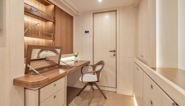 Vanadis yacht for sale 29