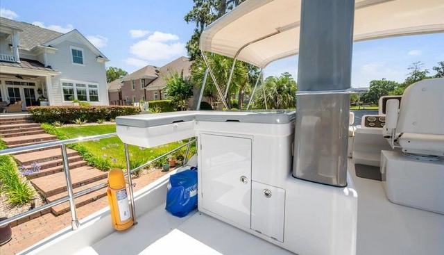 Tangerine Moon yacht for sale 12