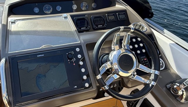 KEDR yacht for sale 19