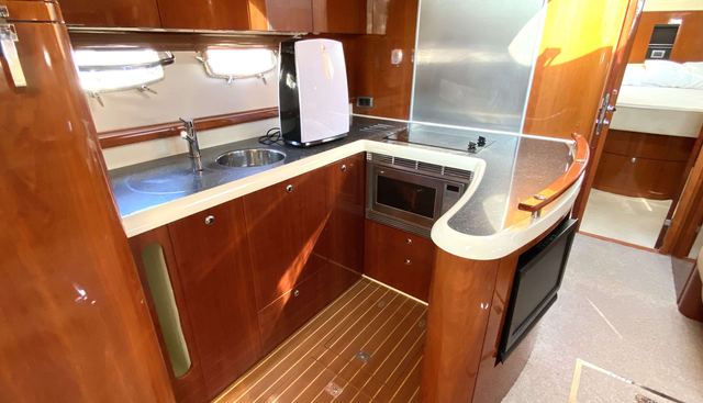 noname yacht for sale 25