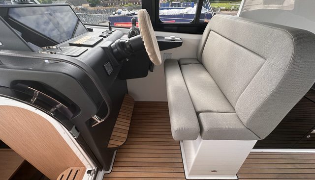 SR41 CANARY ISLANDS yacht for sale 9