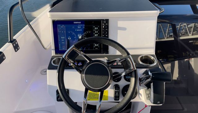 MOZZ yacht for sale 15