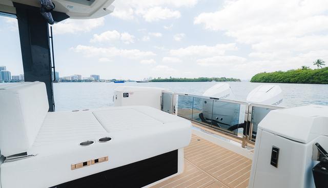 LA PLAGE yacht for sale 14