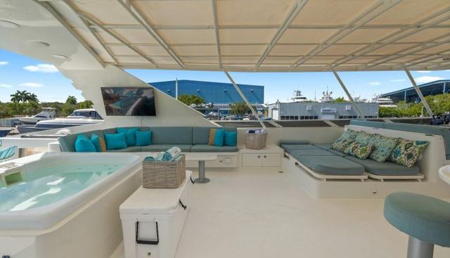 DIRT POOR yacht for sale 22