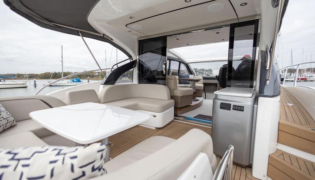 Seadoodle yacht for sale 9