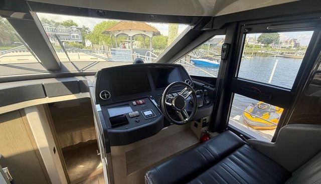 EMERALD yacht for sale 29