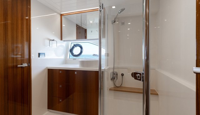 HERMOSA yacht for sale 22