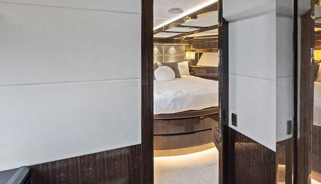 Triple T yacht for sale 77