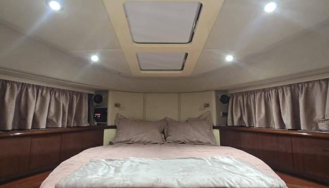 noname yacht for sale 37