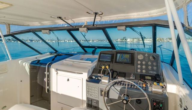 Bluefin yacht for sale 25