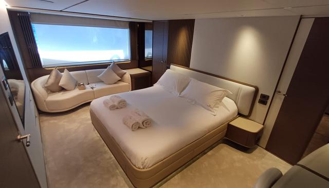 PRINCESS X80 yacht for sale 25